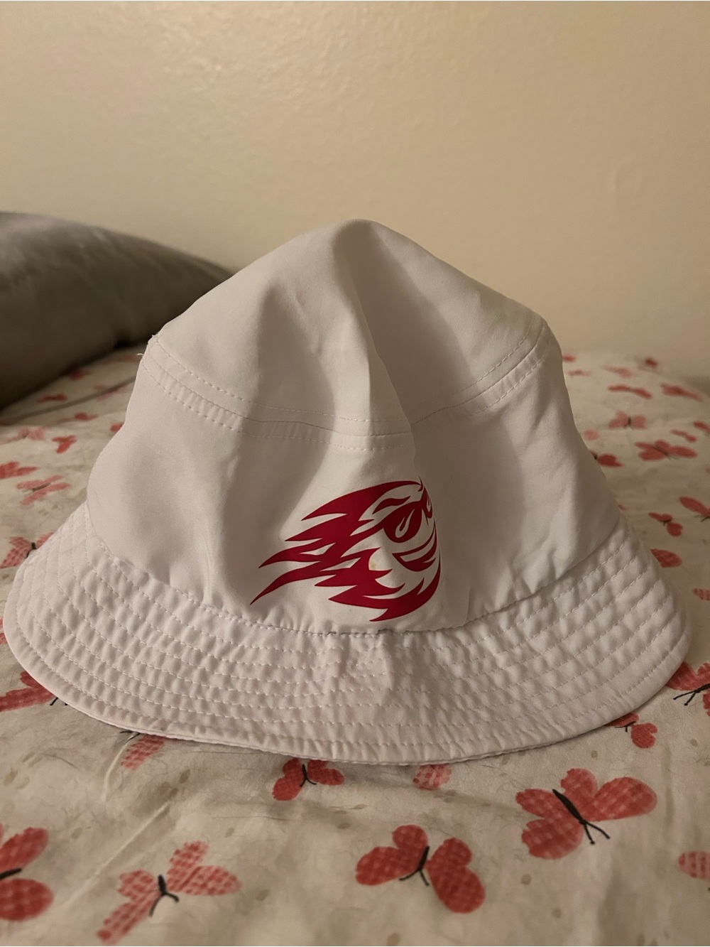 LIV golf team Fireballs hat